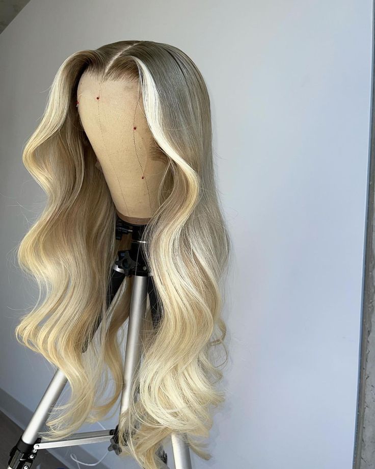 Queen B 30” | Blonde 13x6 Full Frontal Lace Wig